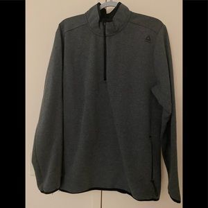 REEBOK QUARTER ZIP TECH FLEECE SWEATER (Large)